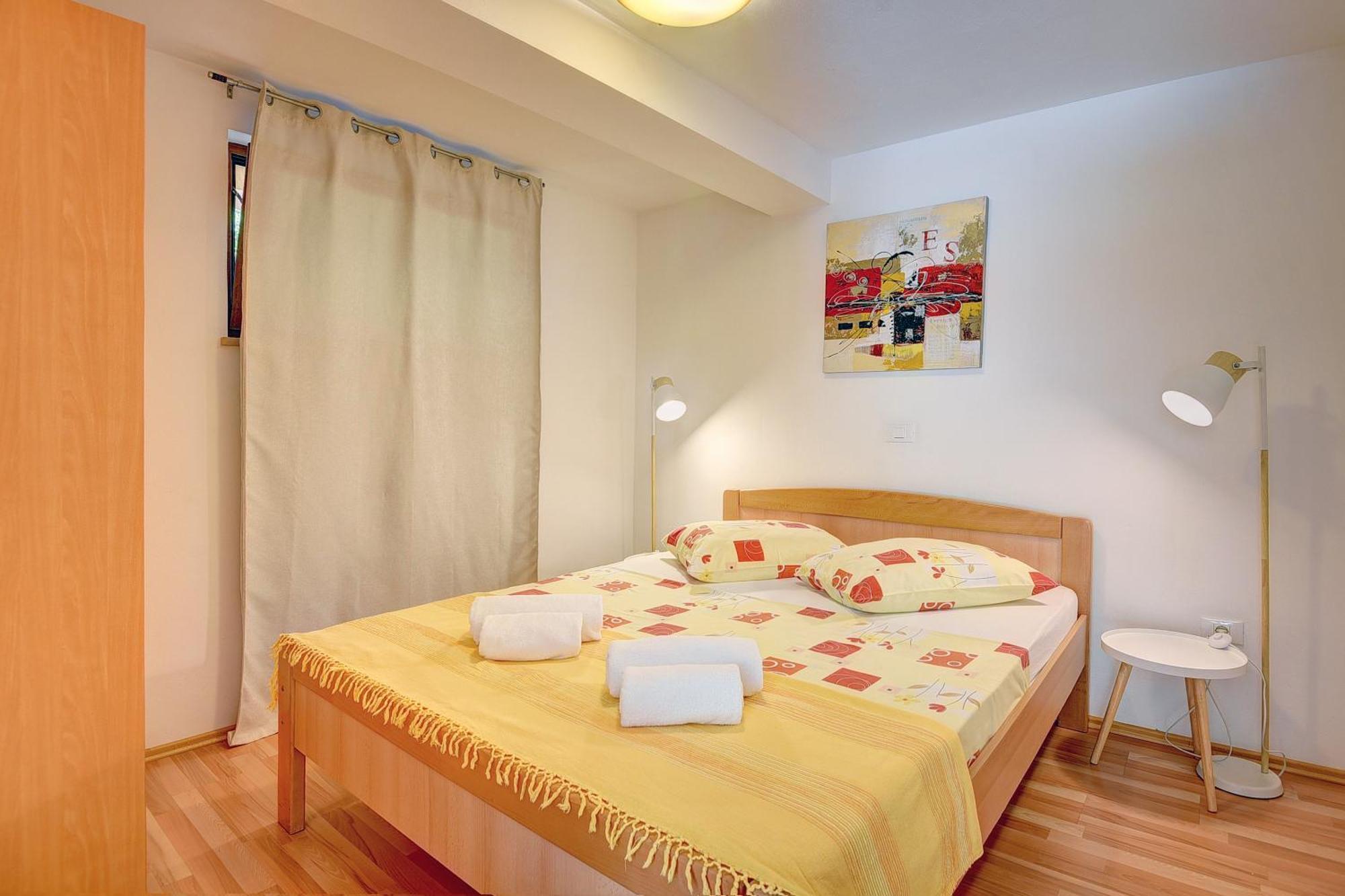 וינקורן Apartments Buic מראה חיצוני תמונה