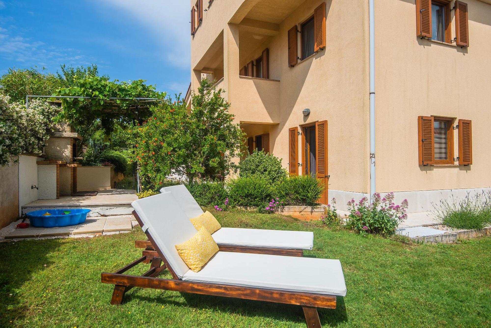 וינקורן Apartments Buic מראה חיצוני תמונה