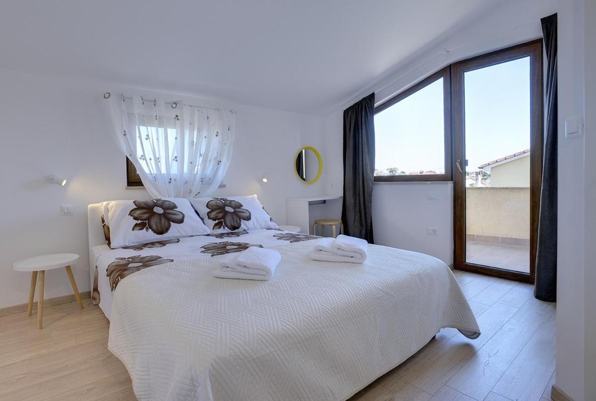 וינקורן Apartments Buic מראה חיצוני תמונה