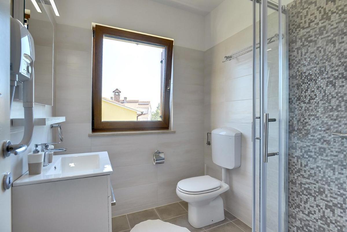 וינקורן Apartments Buic מראה חיצוני תמונה