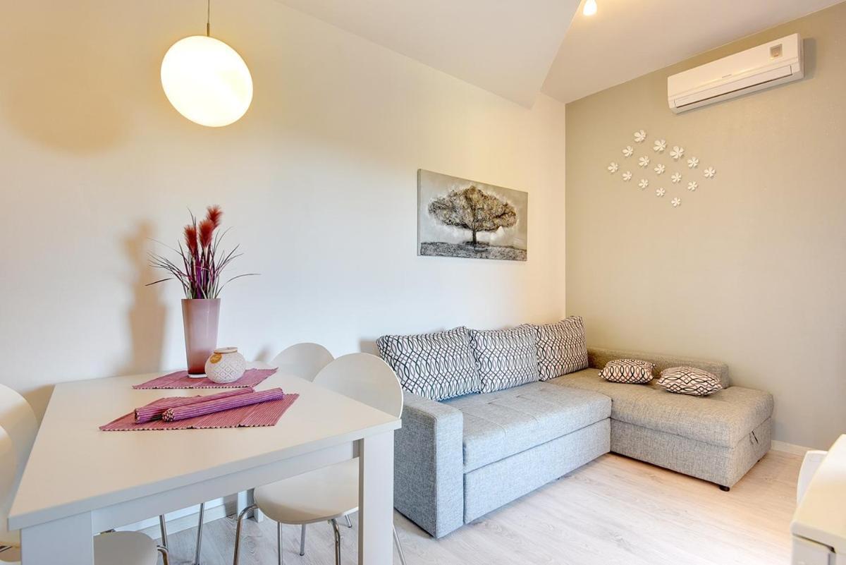 וינקורן Apartments Buic מראה חיצוני תמונה