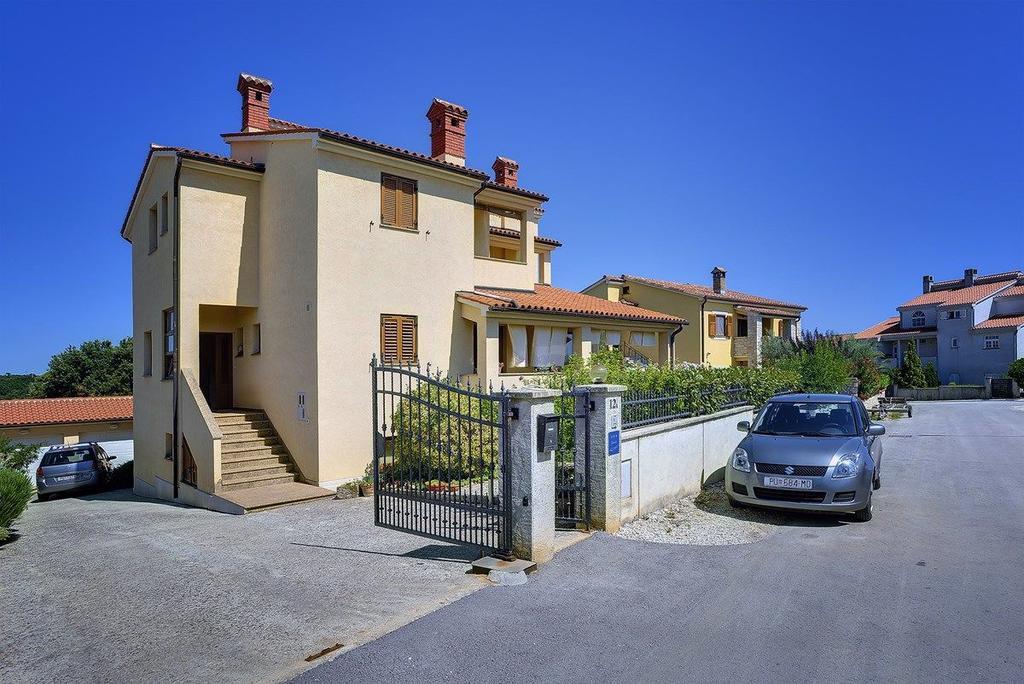 וינקורן Apartments Buic מראה חיצוני תמונה