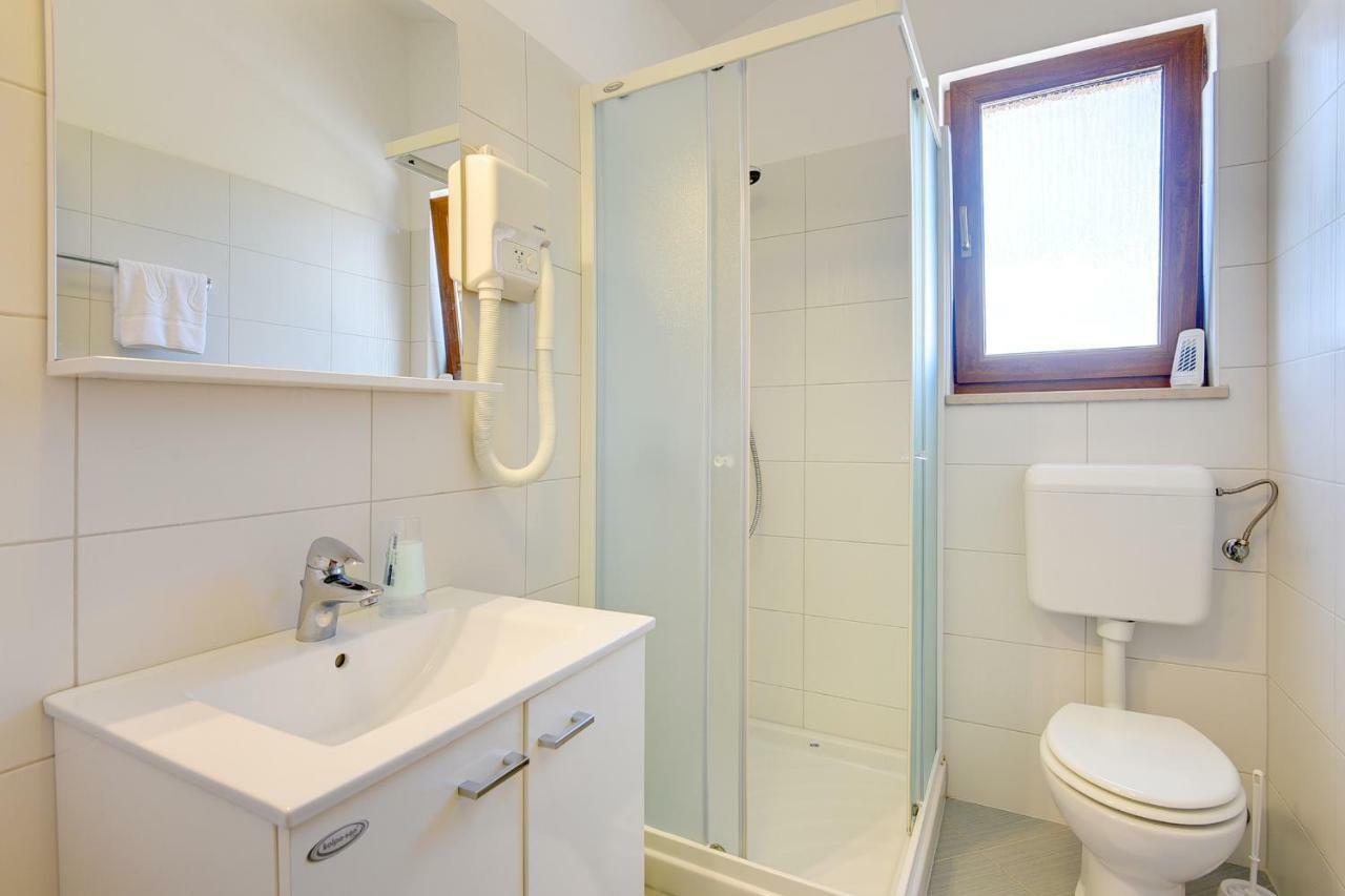 וינקורן Apartments Buic מראה חיצוני תמונה