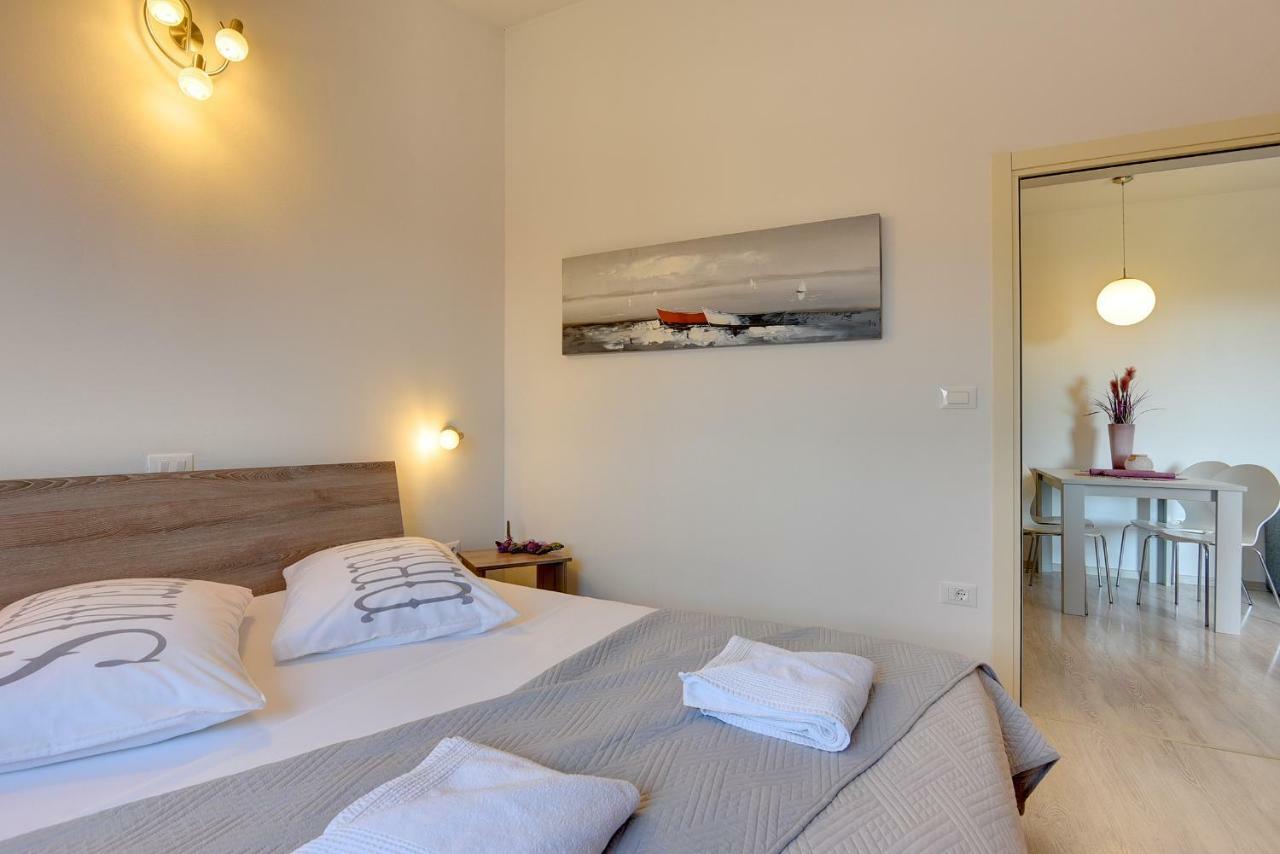 וינקורן Apartments Buic מראה חיצוני תמונה